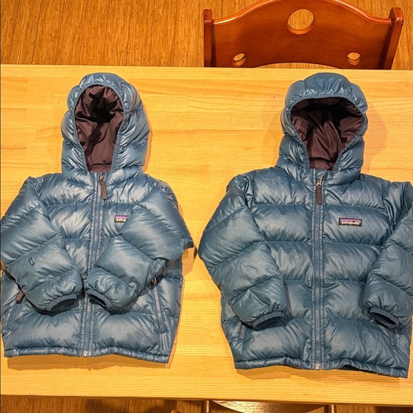 Patagonia Blue Hi Loft Down Hooded Puffer Jackets. 3T and 4T - Picture 1 of 9
